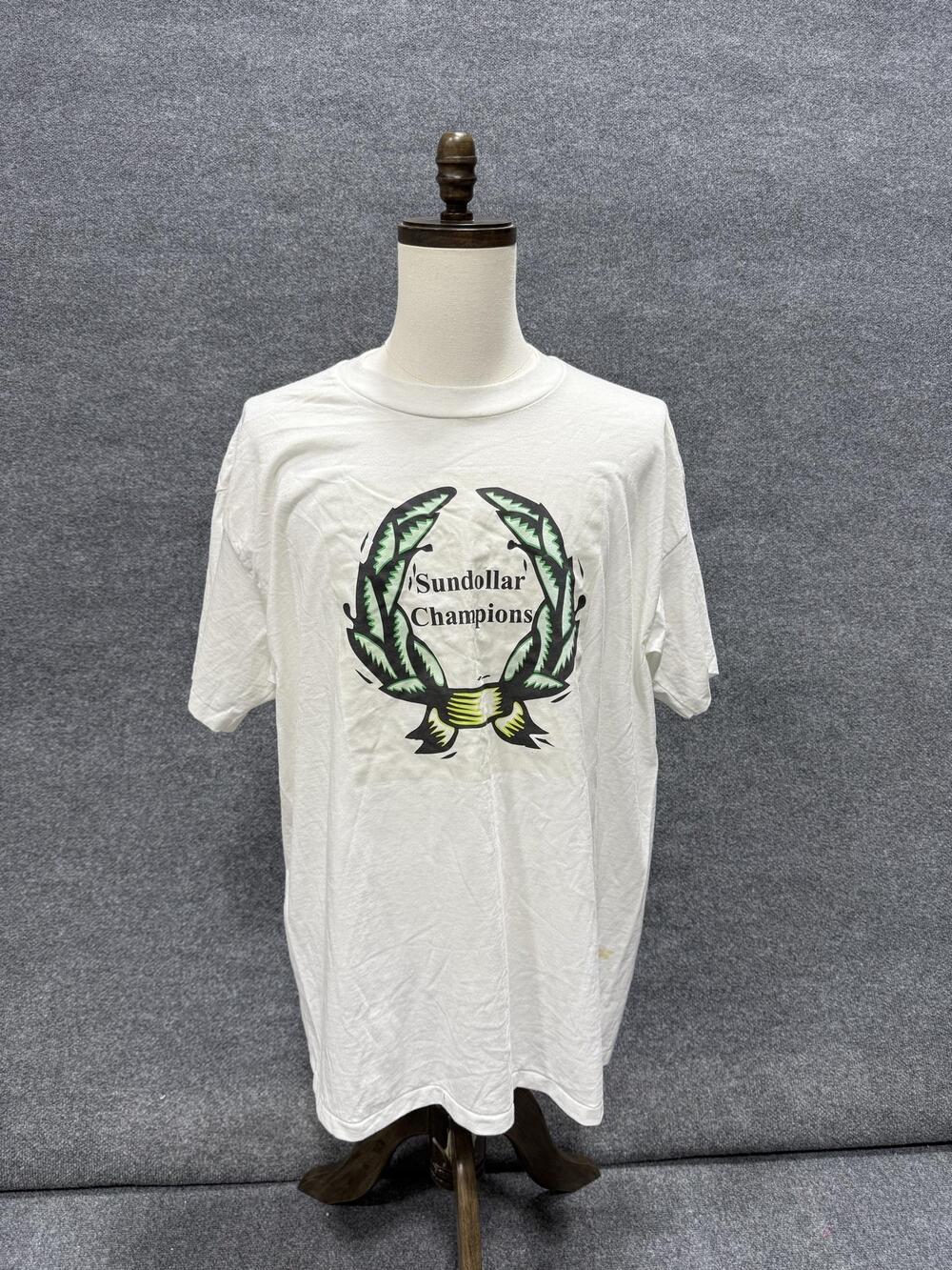 Vintage Platinum Plus Shirt Mens 2XL White Sundollar Champions Fish Graphic Tee